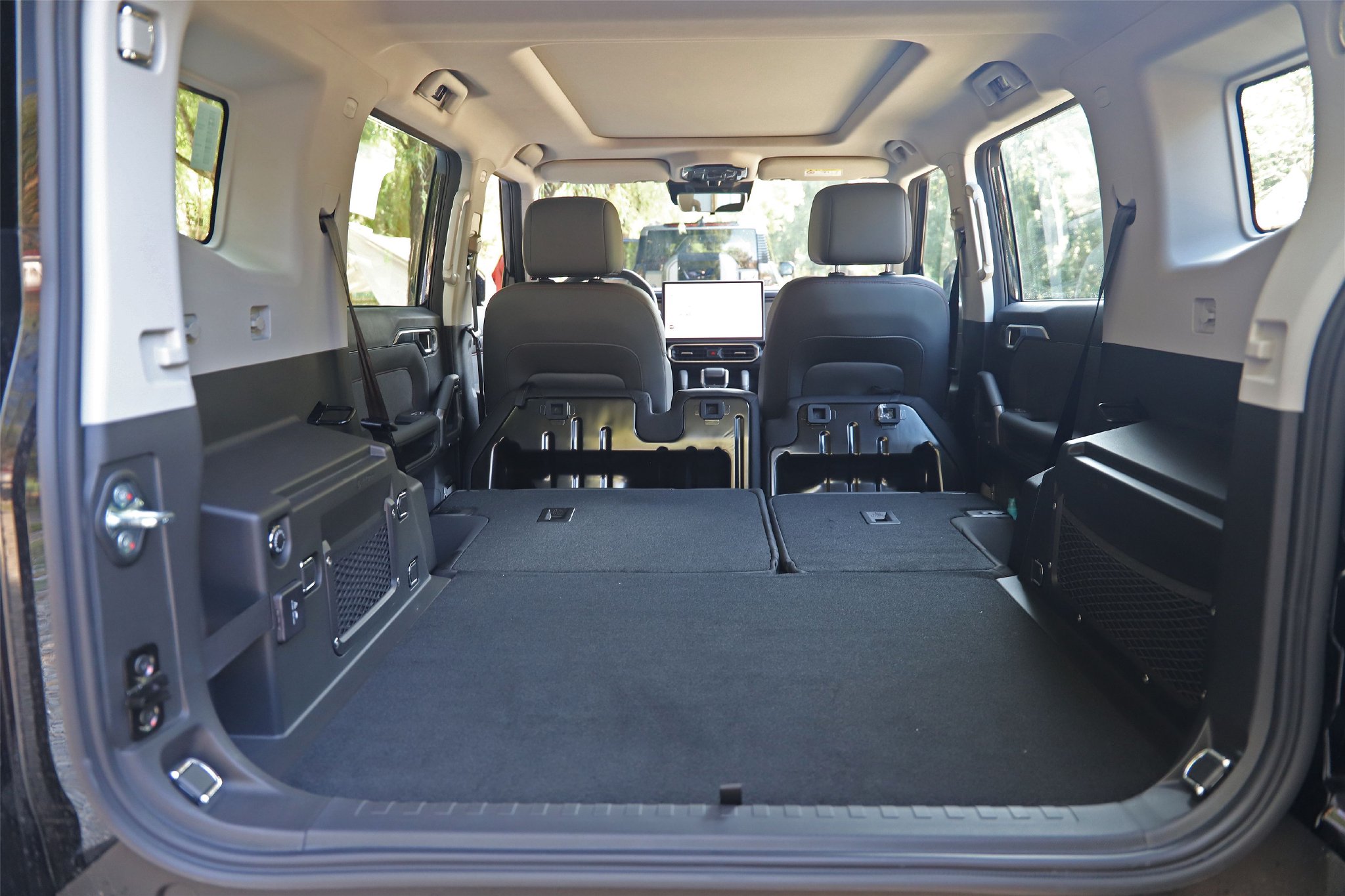 The appearance is eye-catching! Pre-test-drive express traveler