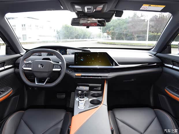 Changan Automobile Changan UNI-V 2022 1.5T Smart Pilot Model